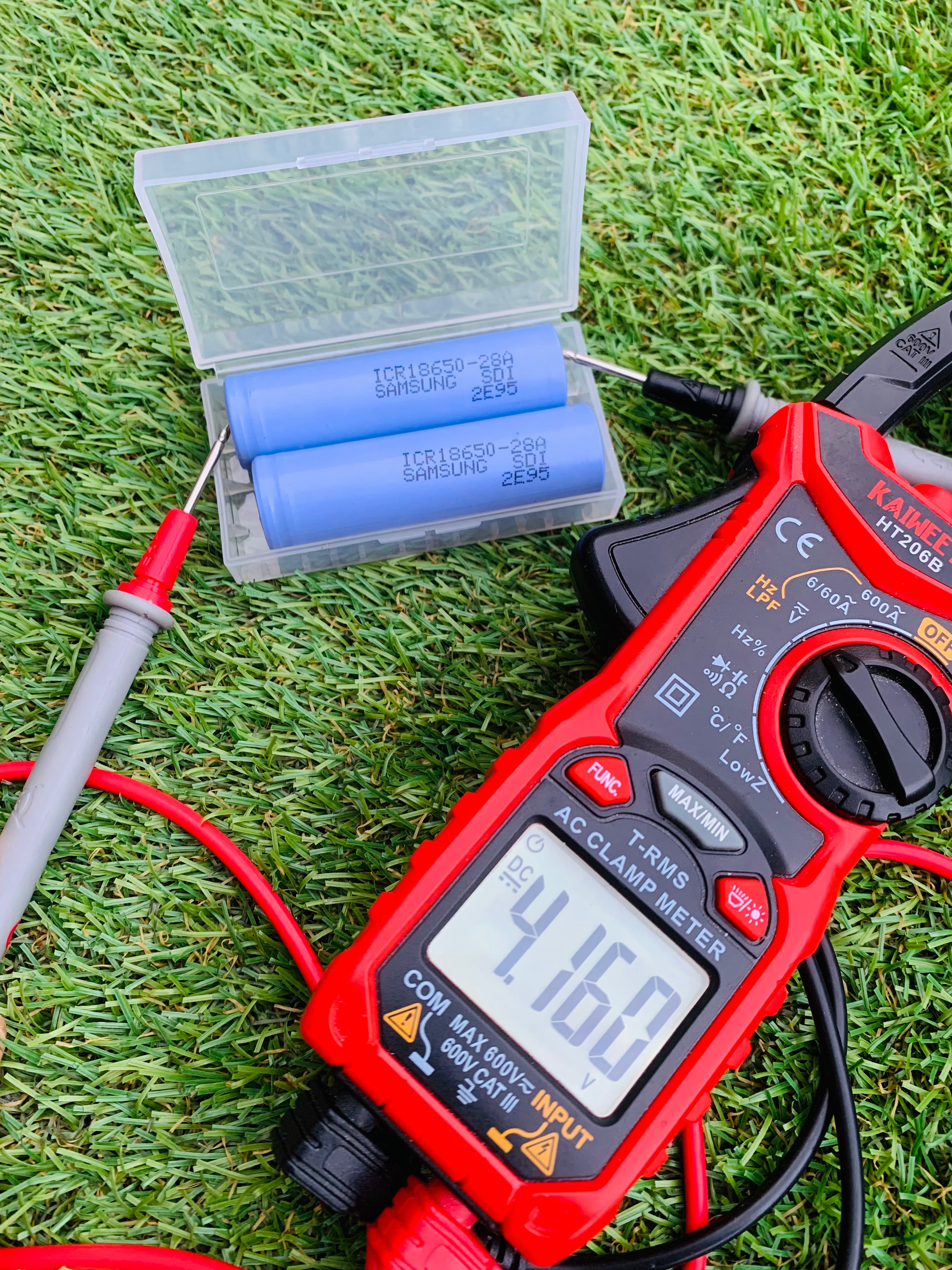 2x Used Samsung ICR 18650 2800mAh Batteries with Case – Fully Tested | UK Stock