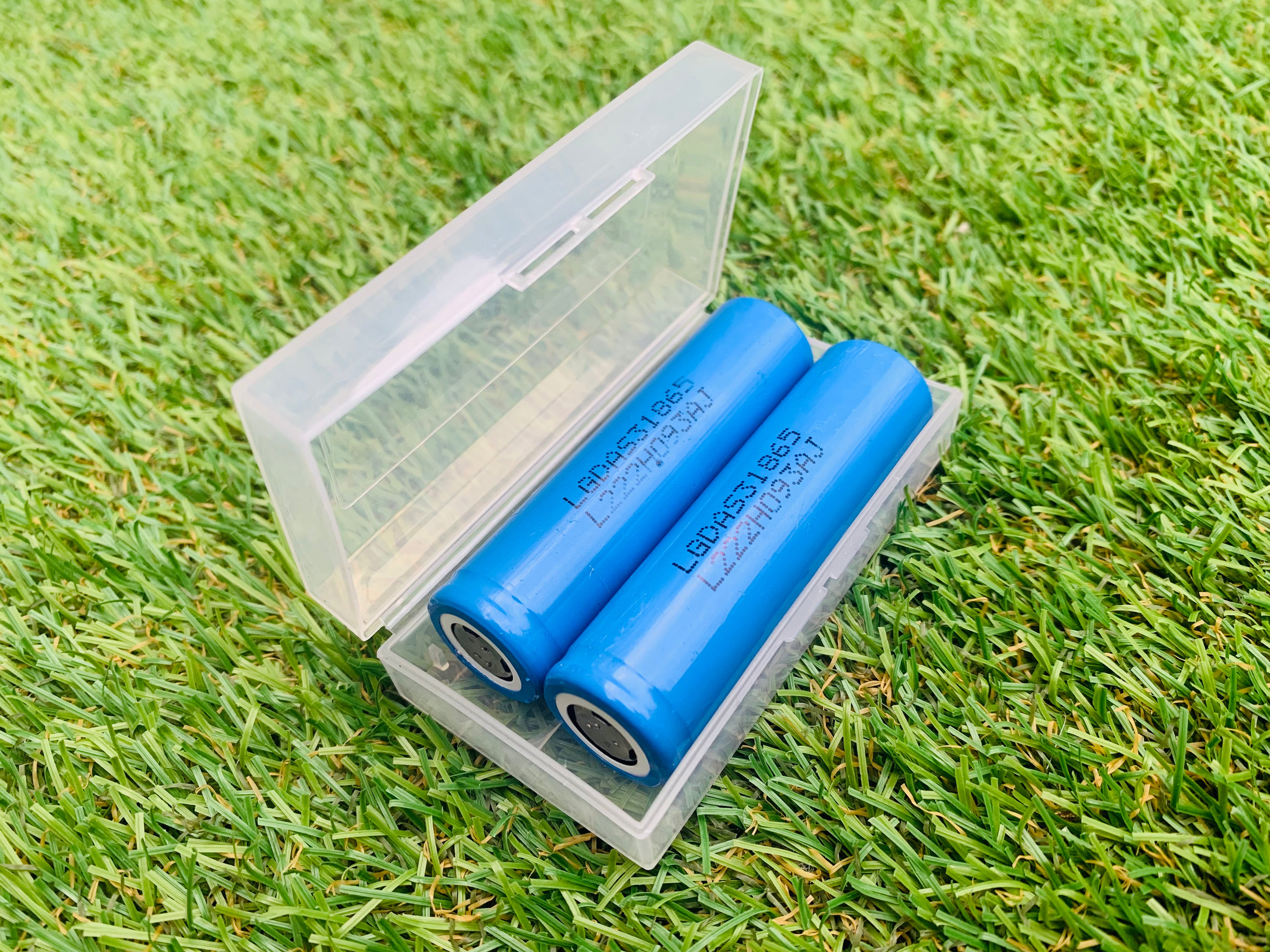 SET 2 X 🔋 LG 18650 - 2200mAh - 2.2Ah & Holder Case