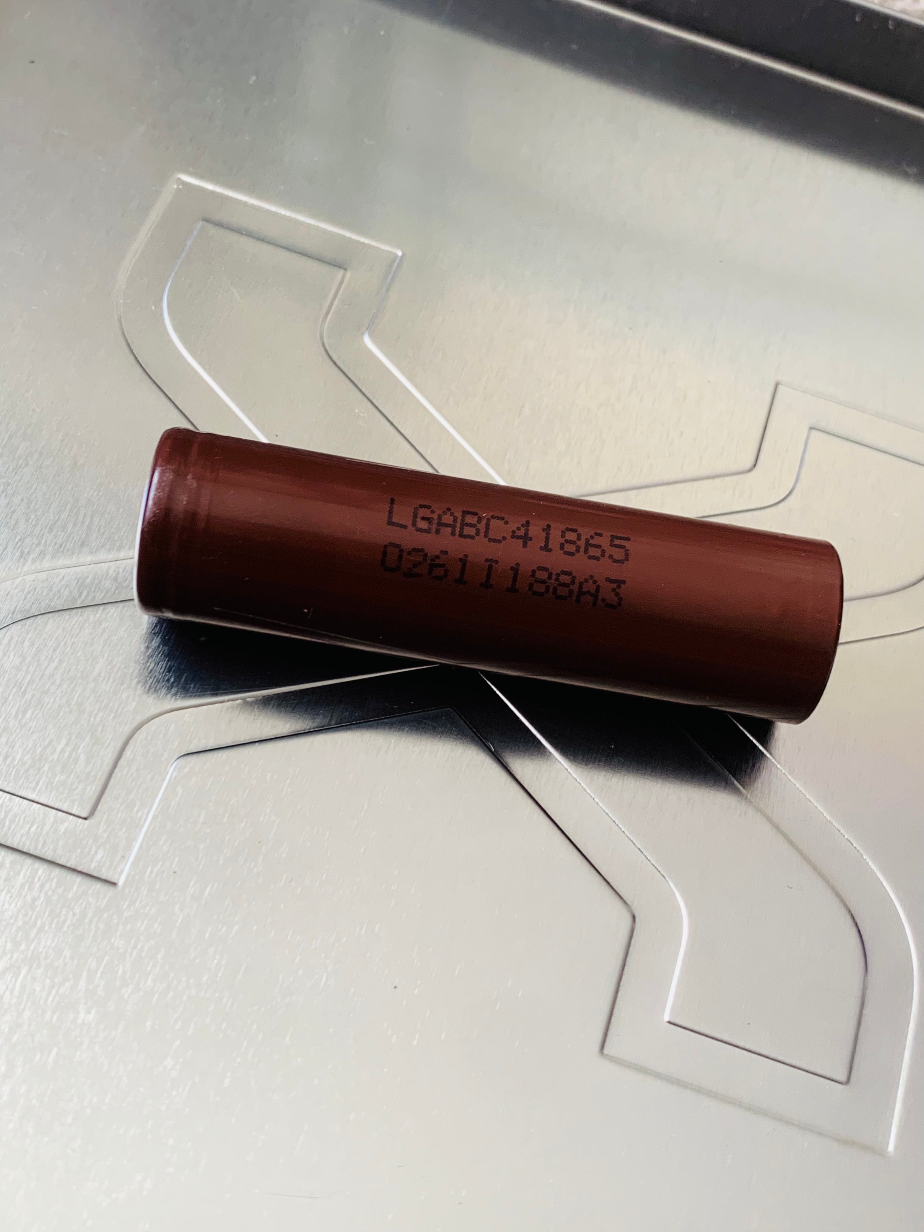 Battery INR 18650C4 LG Li-ion Rechargeable Batteries 🔋 2750mAh 3.6v 18 X 650