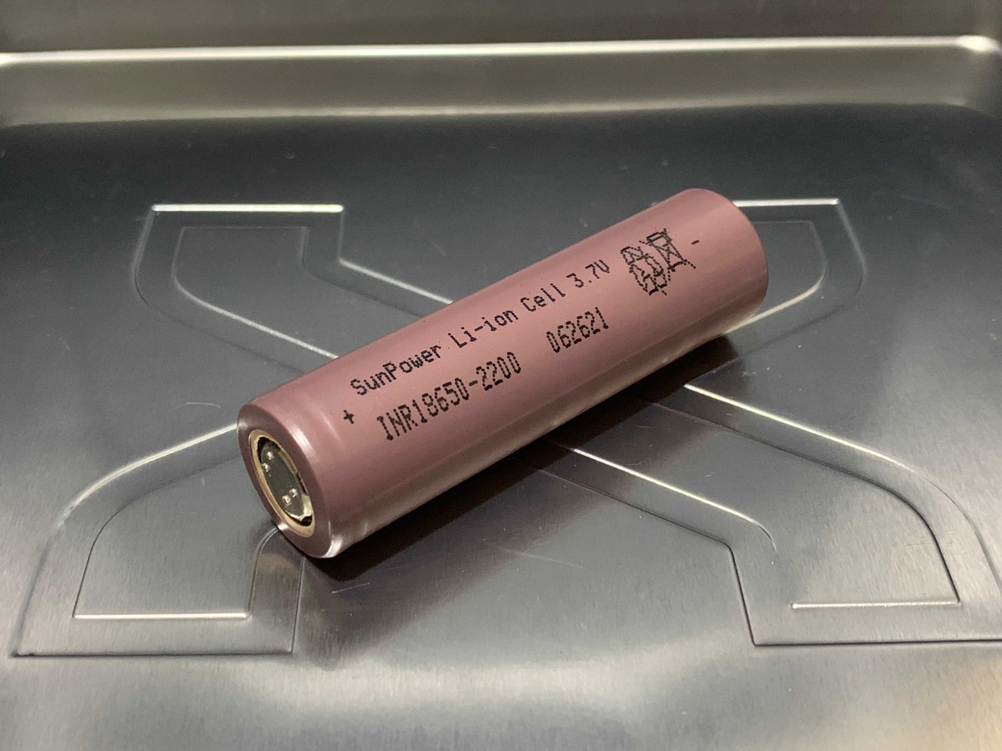 Battery INR 18650 Li-ion Rechargeable Batteries 🔋 2200mAh 3.7v 18 X 650 2.2 Ah