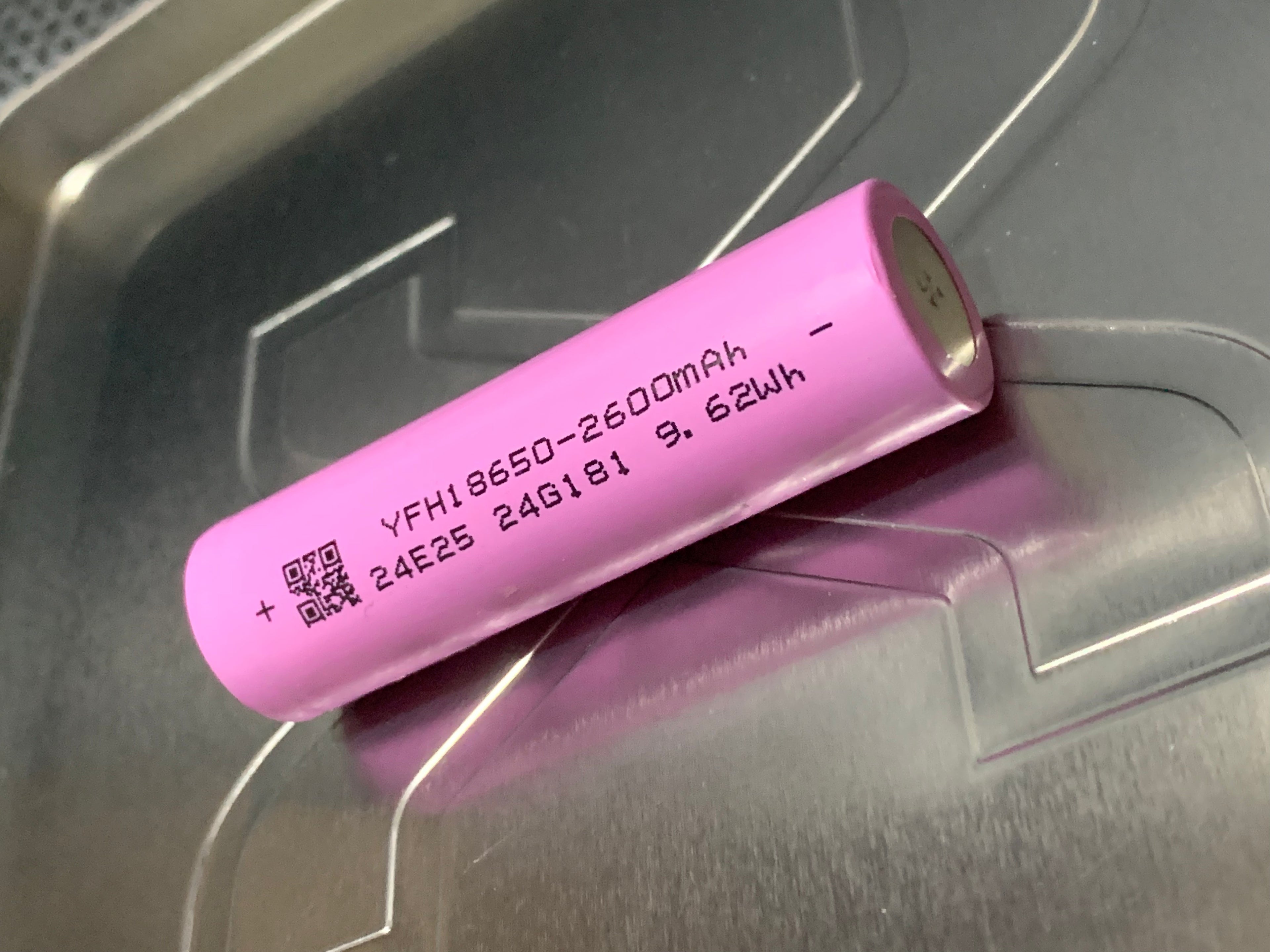 Battery INR 18650 Li-ion Rechargeable Batteries 🔋 2600mAh 3.6v 9.62 Wh 18 X 650